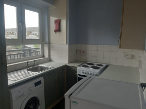 Geoffrey Close Kitchen